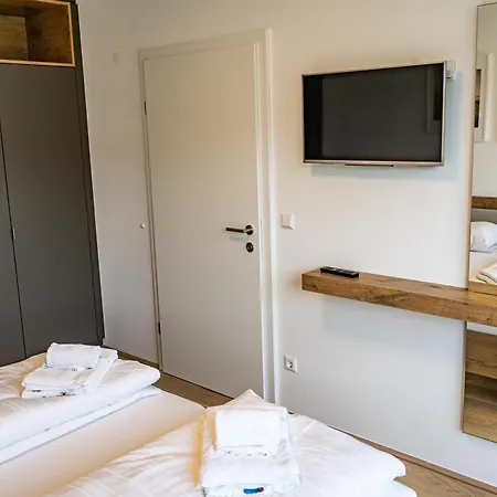 21 Alpe Maritima - Feriendomizil Am Ossiachersee Mit Seeblick أنينهايم