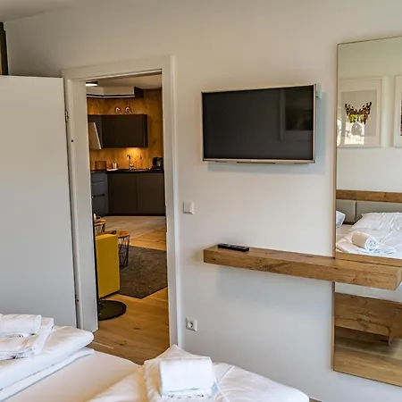 21 Alpe Maritima - Feriendomizil Am Ossiachersee Mit Seeblick Apartment *